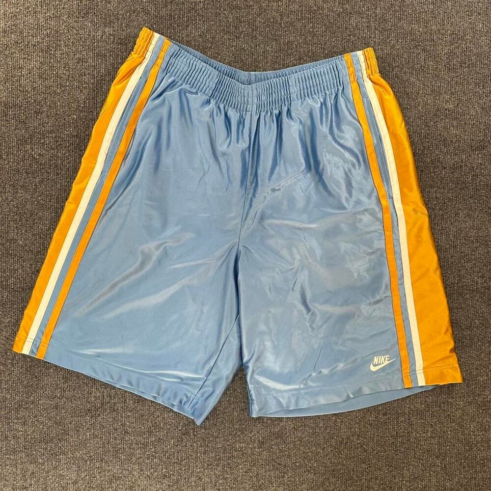 Vintage Nike Men’s Basketball Shorts Y2K Baggy Oversized Athletic Shorts XXL